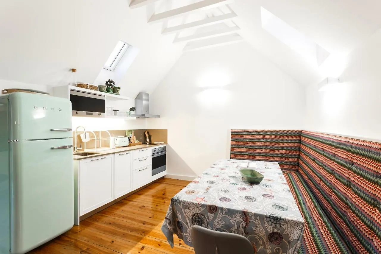 Chalet Estoril Luxury Apartments